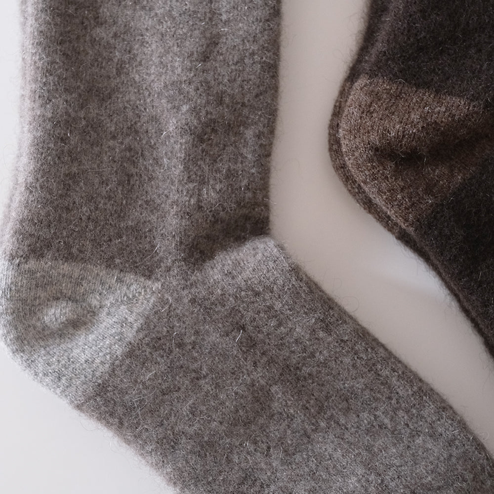 ヤクウールのゆったりソックス