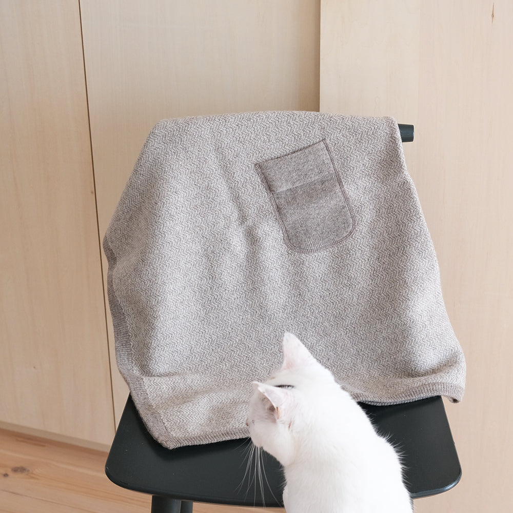 ひつじウールのひざ掛け